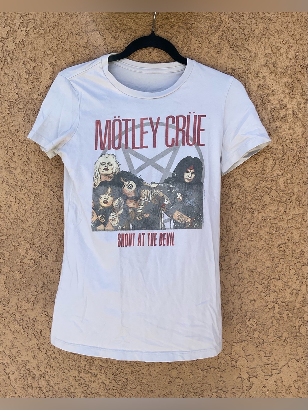 Motley Crue Concert Band T-shirt Woman’s Small Gray Shout At The Devil 2012 Tour